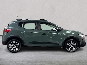 Used Dacia Sandero Stepway 2025 for sale - 78252719: Photo