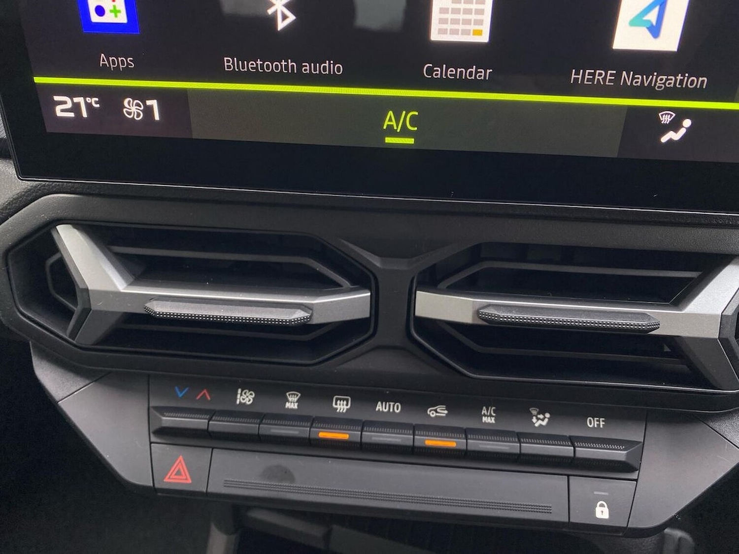 Used Dacia Duster 2025 for sale - 76655941: Photo 12