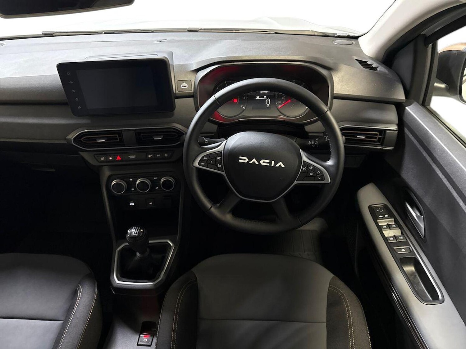 Used Dacia Sandero Stepway 2025 for sale - 77019164: Photo 9