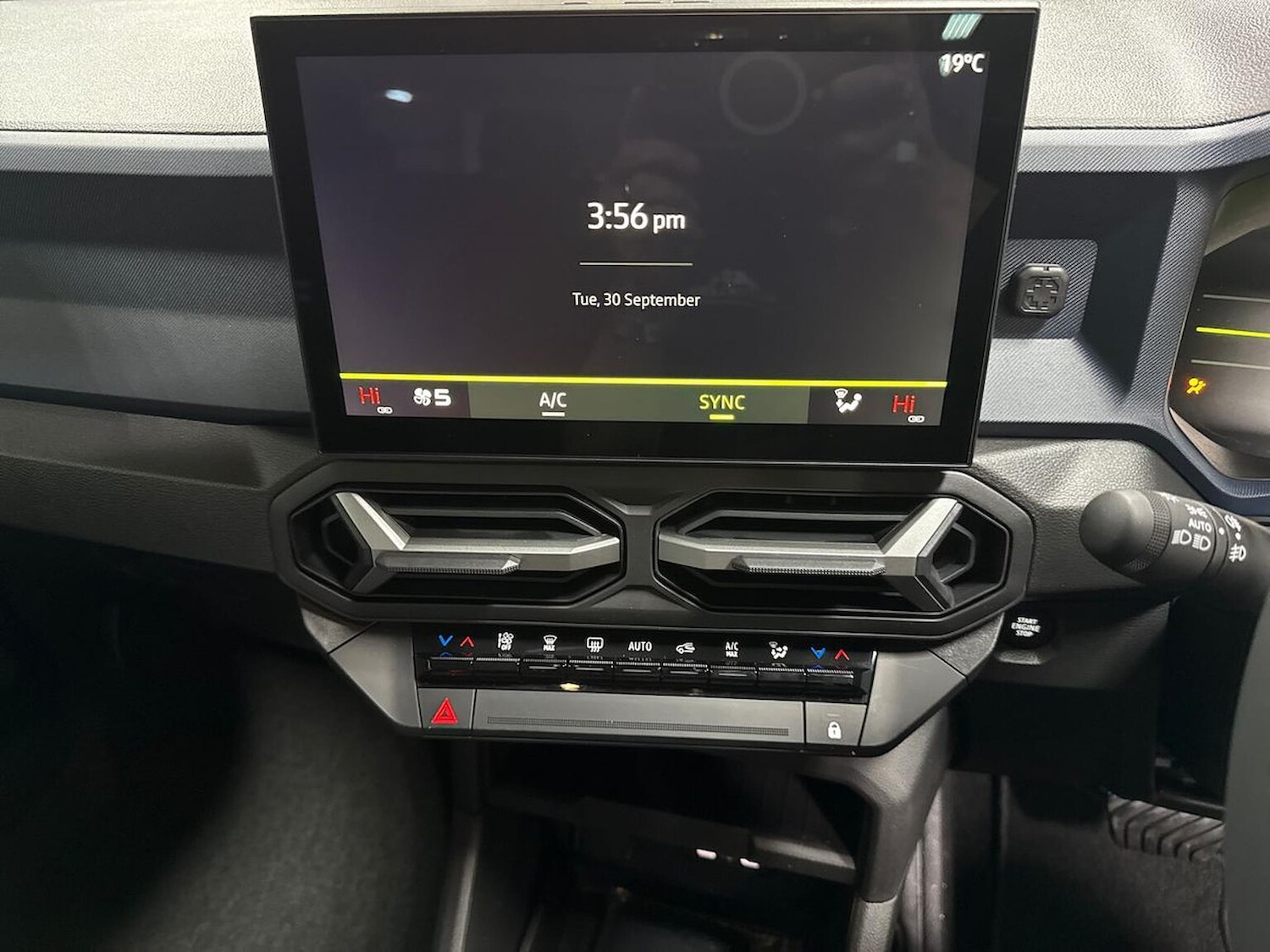 Used Dacia Bigster 2025 for sale - 76127287: Photo 11