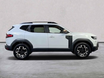 Used Dacia Duster 2025 for sale - 76264387: Photo 3