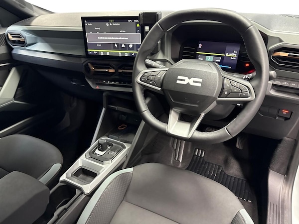 Used Dacia Duster 2025 for sale - 76264387: Photo 8