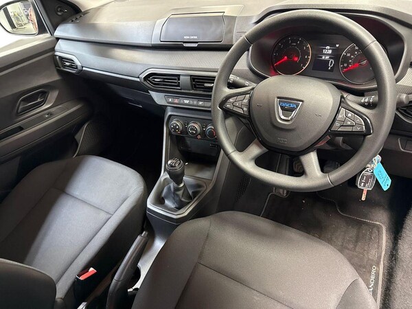 Used Dacia Sandero 2022 for sale - 76207418: Photo 15