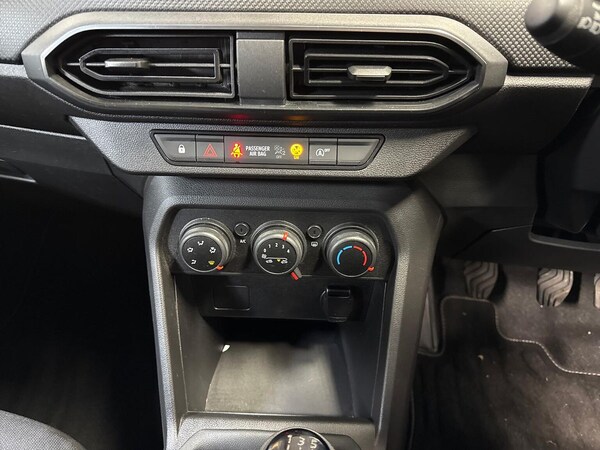Used Dacia Sandero 2022 for sale - 76207418: Photo 23