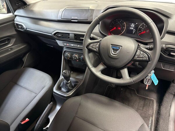 Used Dacia Sandero 2022 for sale - 76207418: Photo 8