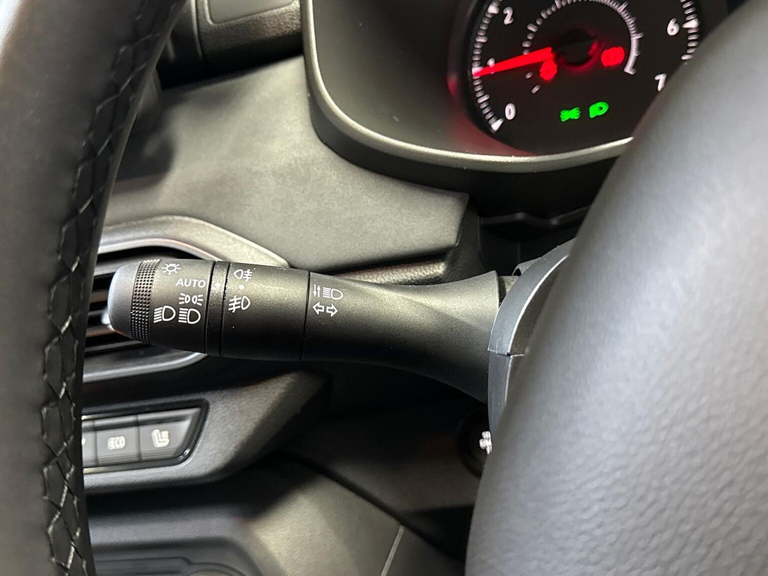 Used Dacia Sandero Stepway 2025 for sale - 77024269: Photo 27