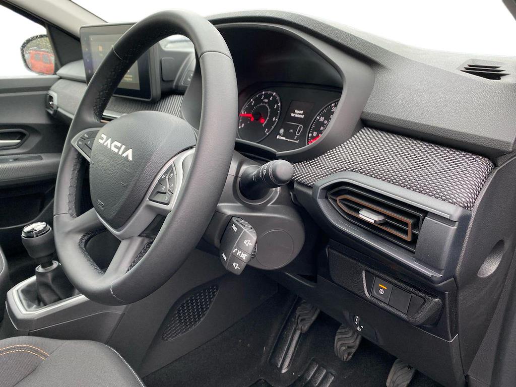 Used Dacia Sandero Stepway 2025 for sale - 76662990: Photo 15