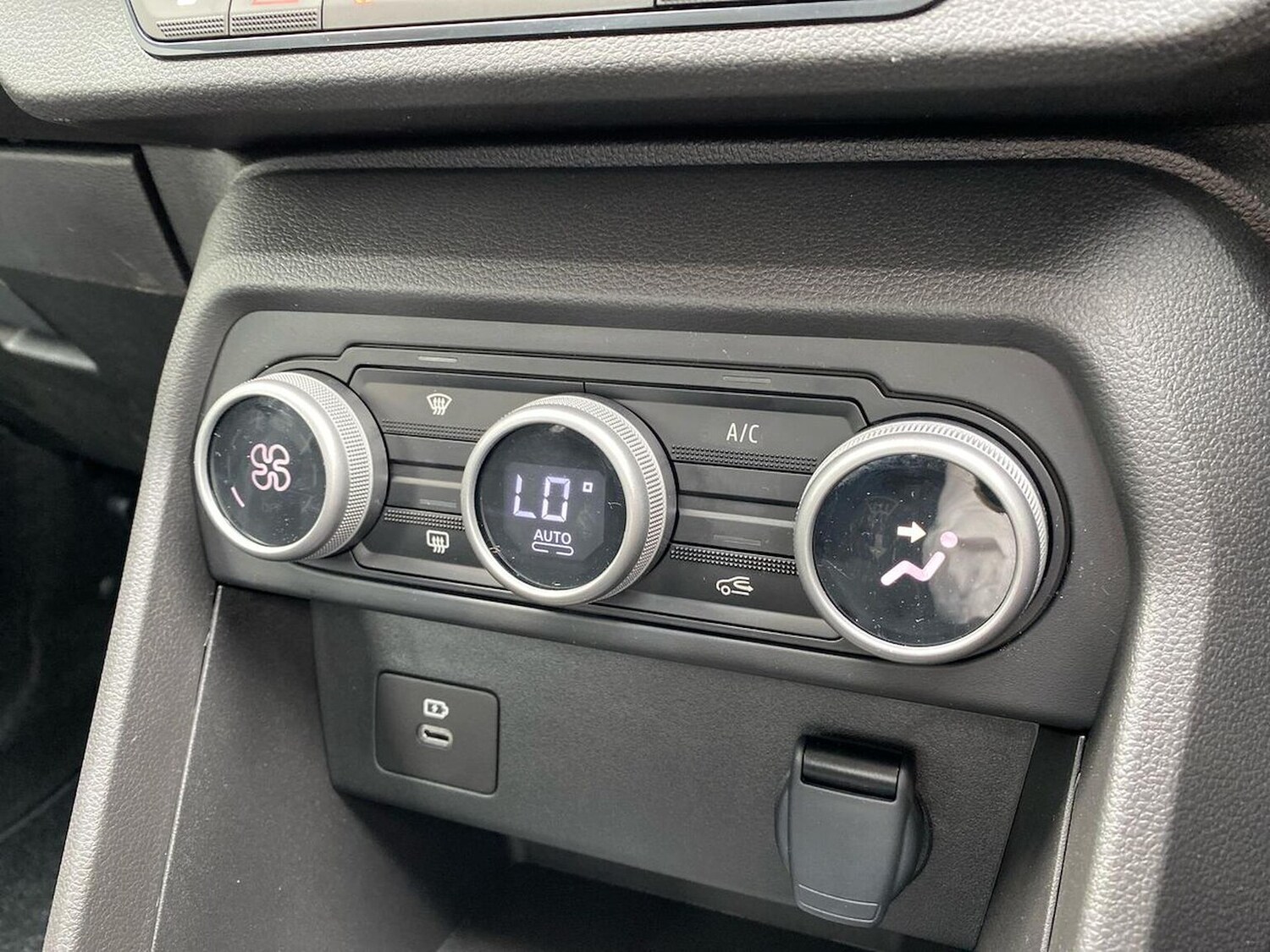 Used Dacia Sandero 2026 for sale - 78191403: Photo 12