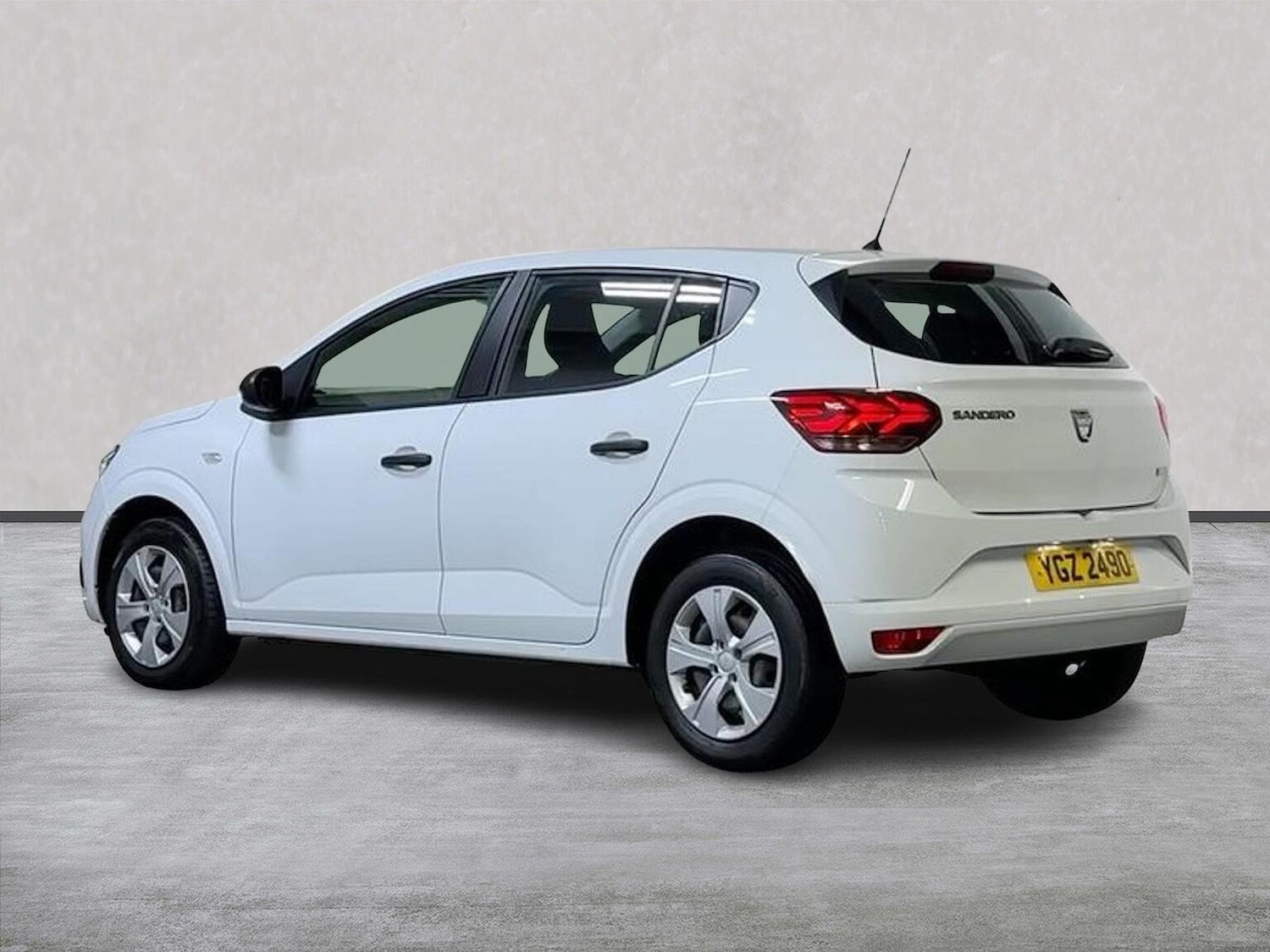 Used Dacia Sandero 2022 for sale - 76947009: Photo 2