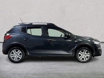 Used Dacia Sandero Stepway 2022 for sale - 75723662: Photo