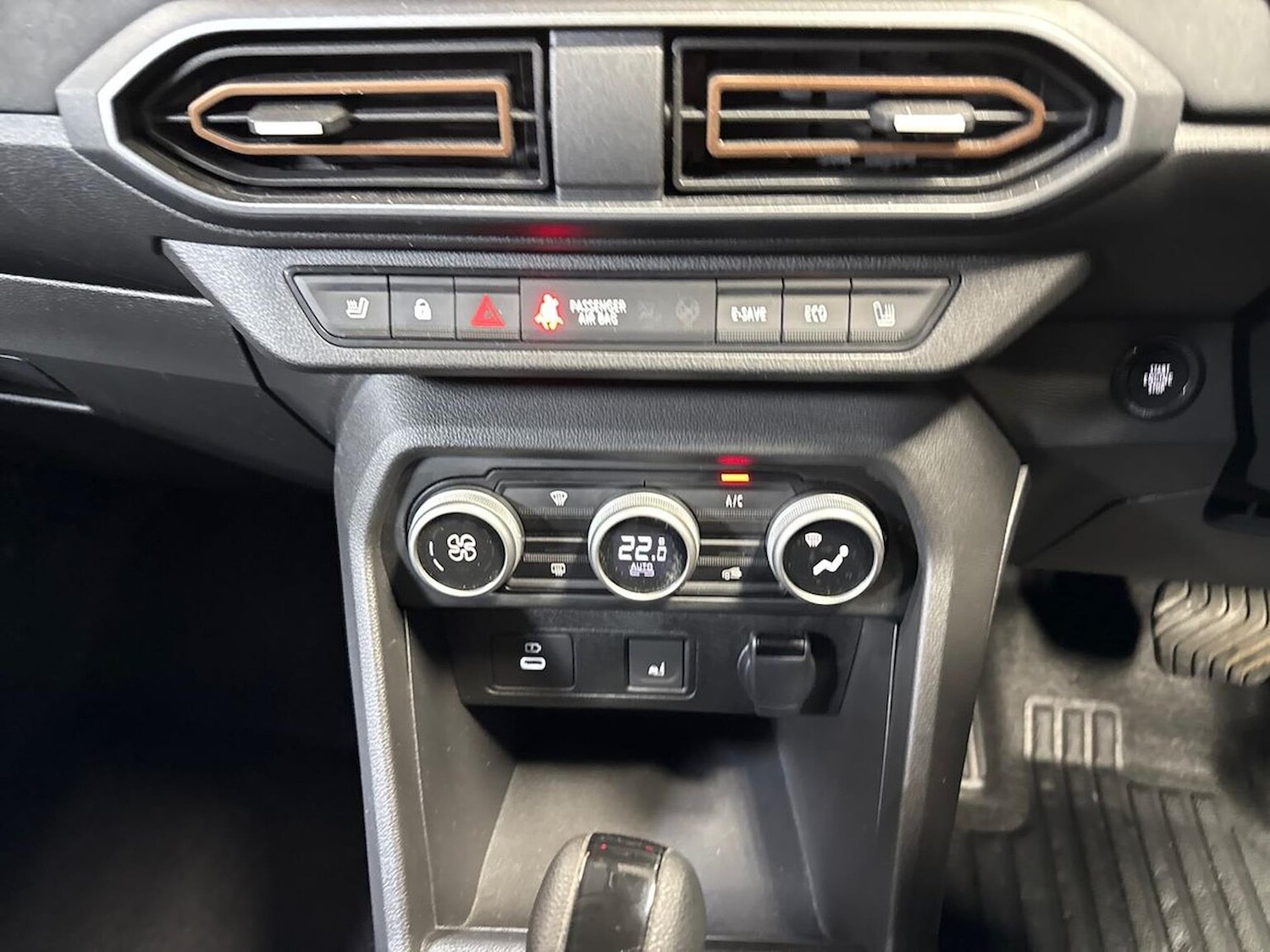 Used Dacia Jogger 2024 for sale - 76369115: Photo 12