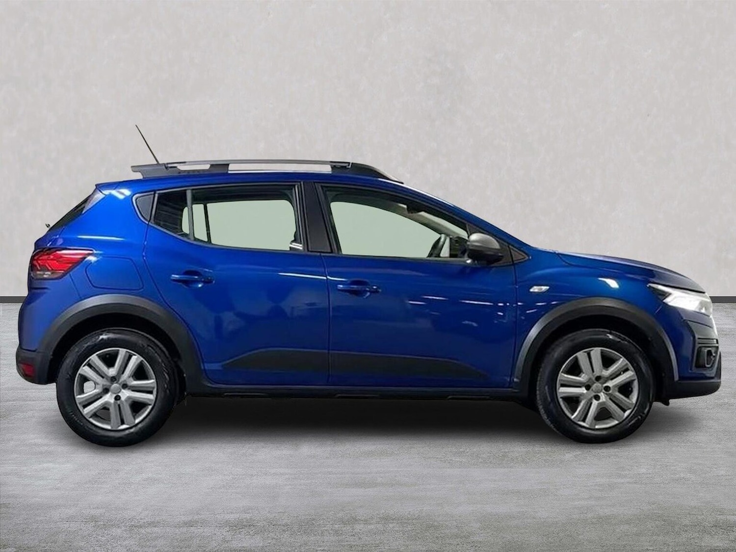 Used Dacia Sandero Stepway 2023 for sale - 77069987: Photo 3