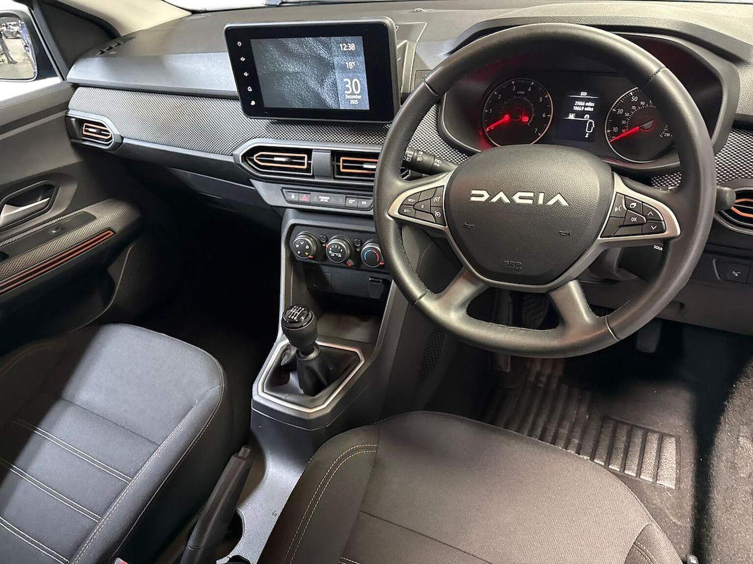 Used Dacia Sandero Stepway 2023 for sale - 77069987: Photo 9