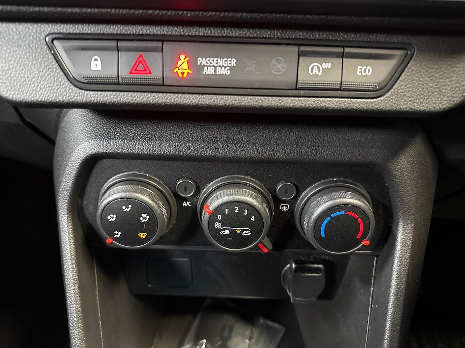 Used Dacia Sandero Stepway 2023 for sale - 76906367: Photo 22