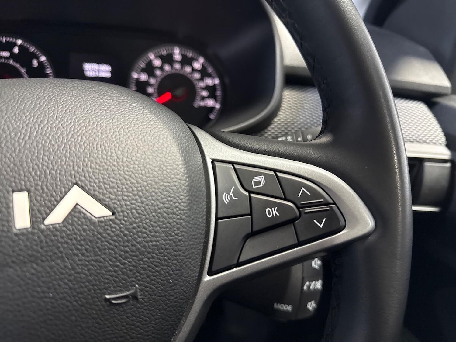 Used Dacia Sandero Stepway 2023 for sale - 76906367: Photo 25