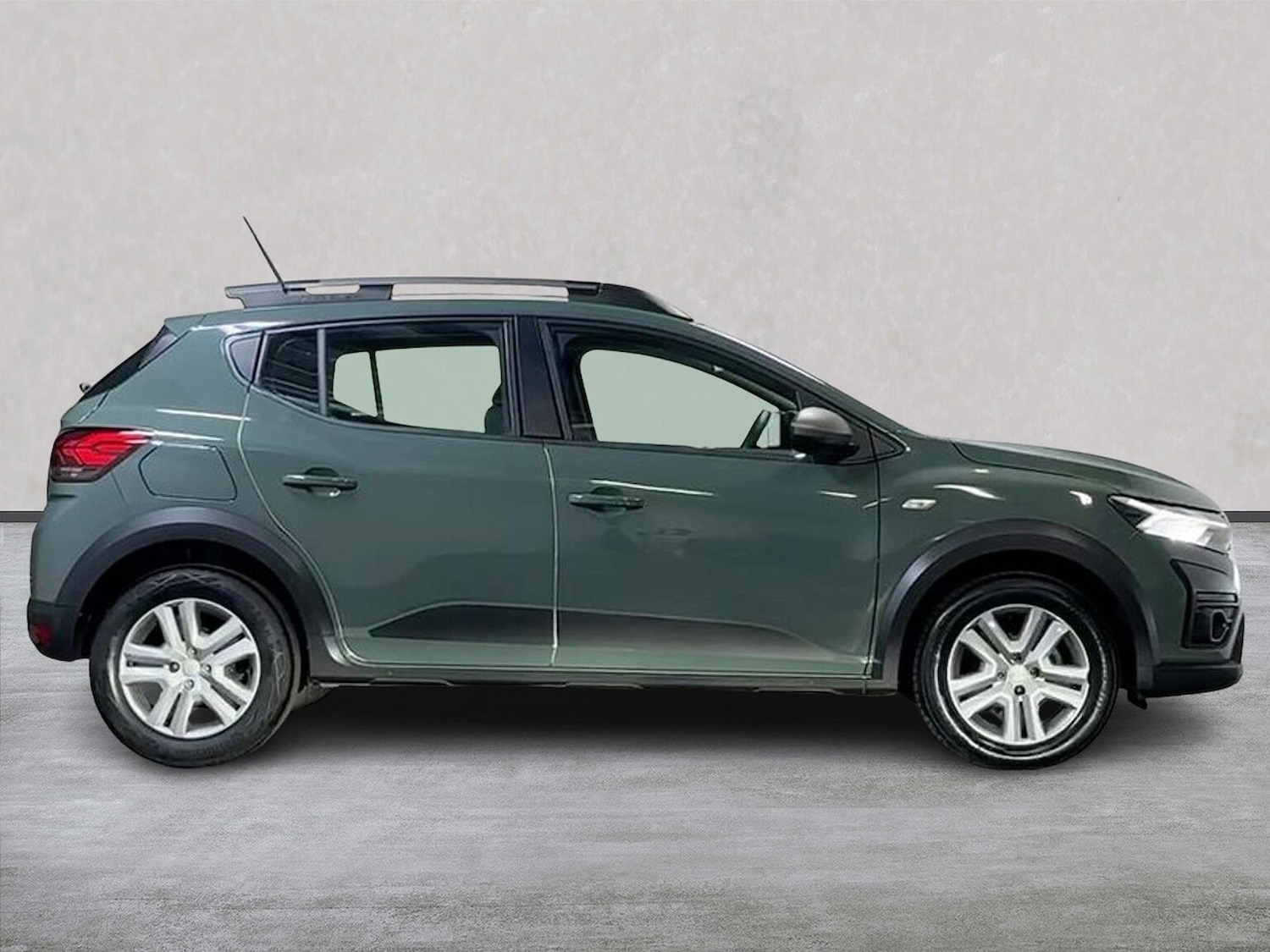 Used Dacia Sandero Stepway 2023 for sale - 76906367: Photo 3