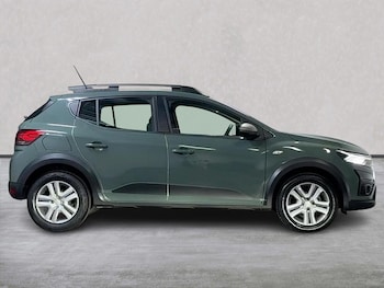 Used Dacia Sandero Stepway 2023 for sale - 76906367: Photo