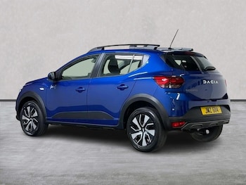 Used Dacia Sandero Stepway 2025 for sale - 77008256: Photo