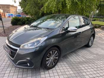 Used Peugeot 208 2017 for sale - 75032247: Photo