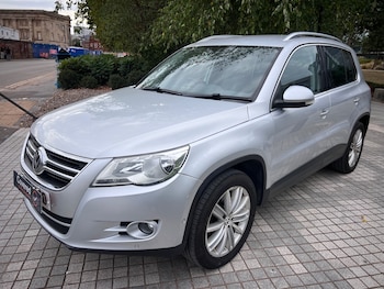 Used Volkswagen Tiguan 2010 for sale - 75669131: Photo
