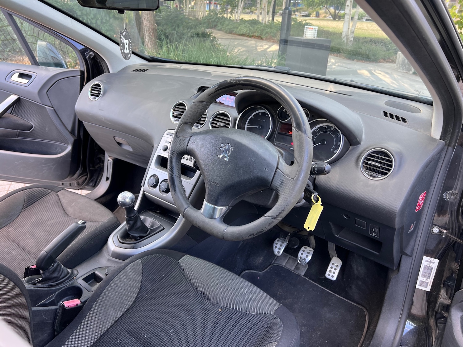 Vehicle 14
