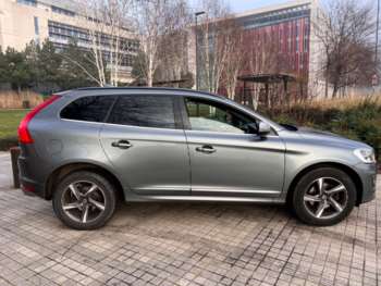 2016 (16) - D4 [190] R DESIGN Nav 5dr