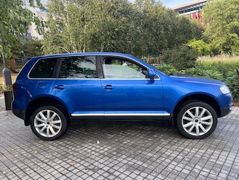 Used Volkswagen Touareg 2005 for sale - 75718575: Photo