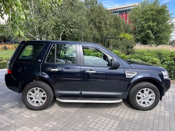 Used Land Rover Freelander 2011 for sale - 75463686: Photo