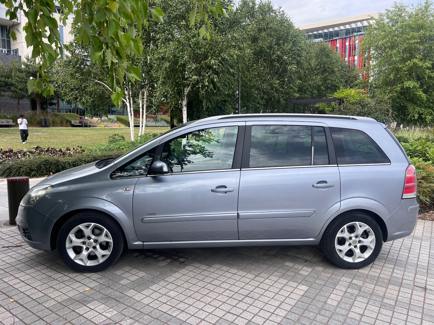 Vehicle 8
