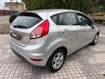 Used Ford Fiesta 2013 for sale - 75699596: Photo
