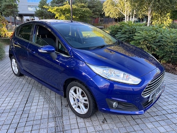 2016 (16) - 1.0 EcoBoost Zetec 3dr