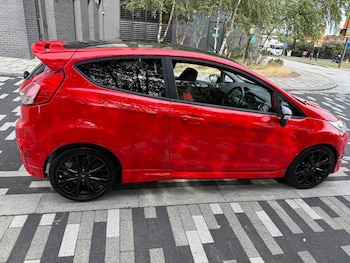 Used Ford Fiesta 2014 for sale - 75462073: Photo