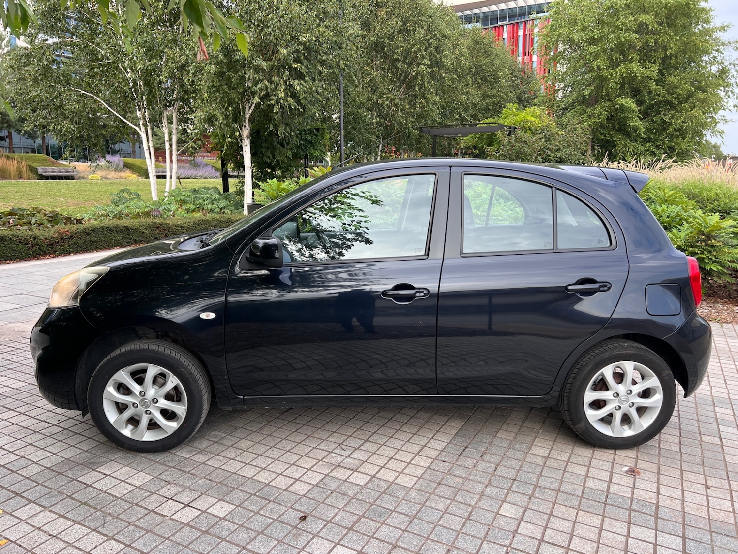 Vehicle 9