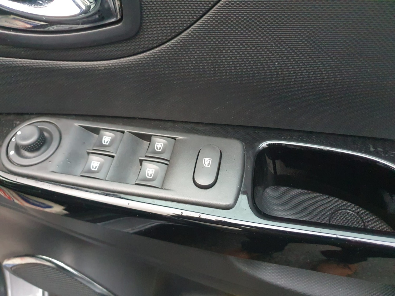 Used Renault Captur 2014 for sale - 77543862: Photo 10