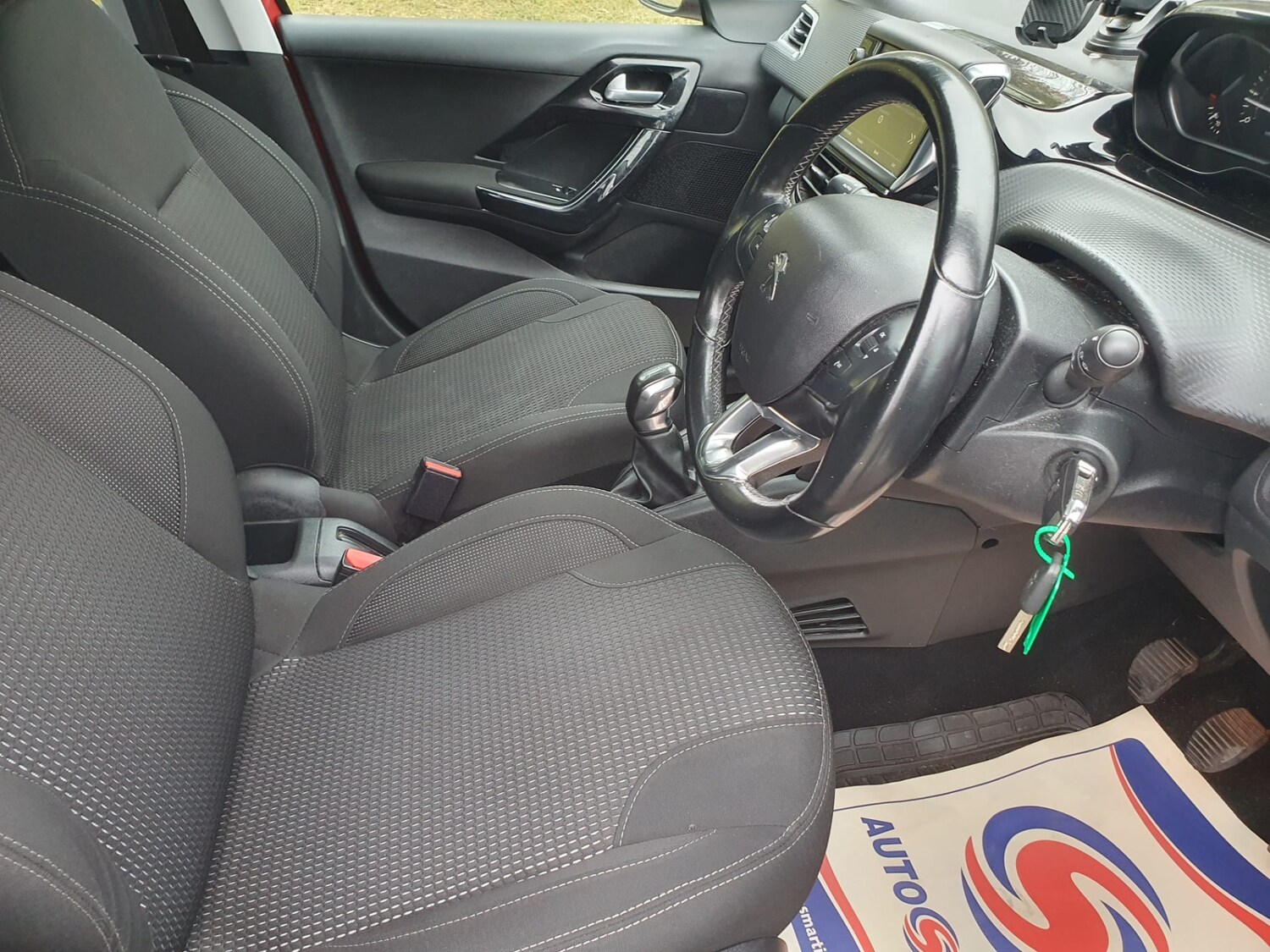 Used Peugeot 208 2018 for sale - 78143732: Photo 14