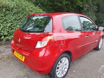 Used Renault Clio 2010 for sale - 78832036: Photo