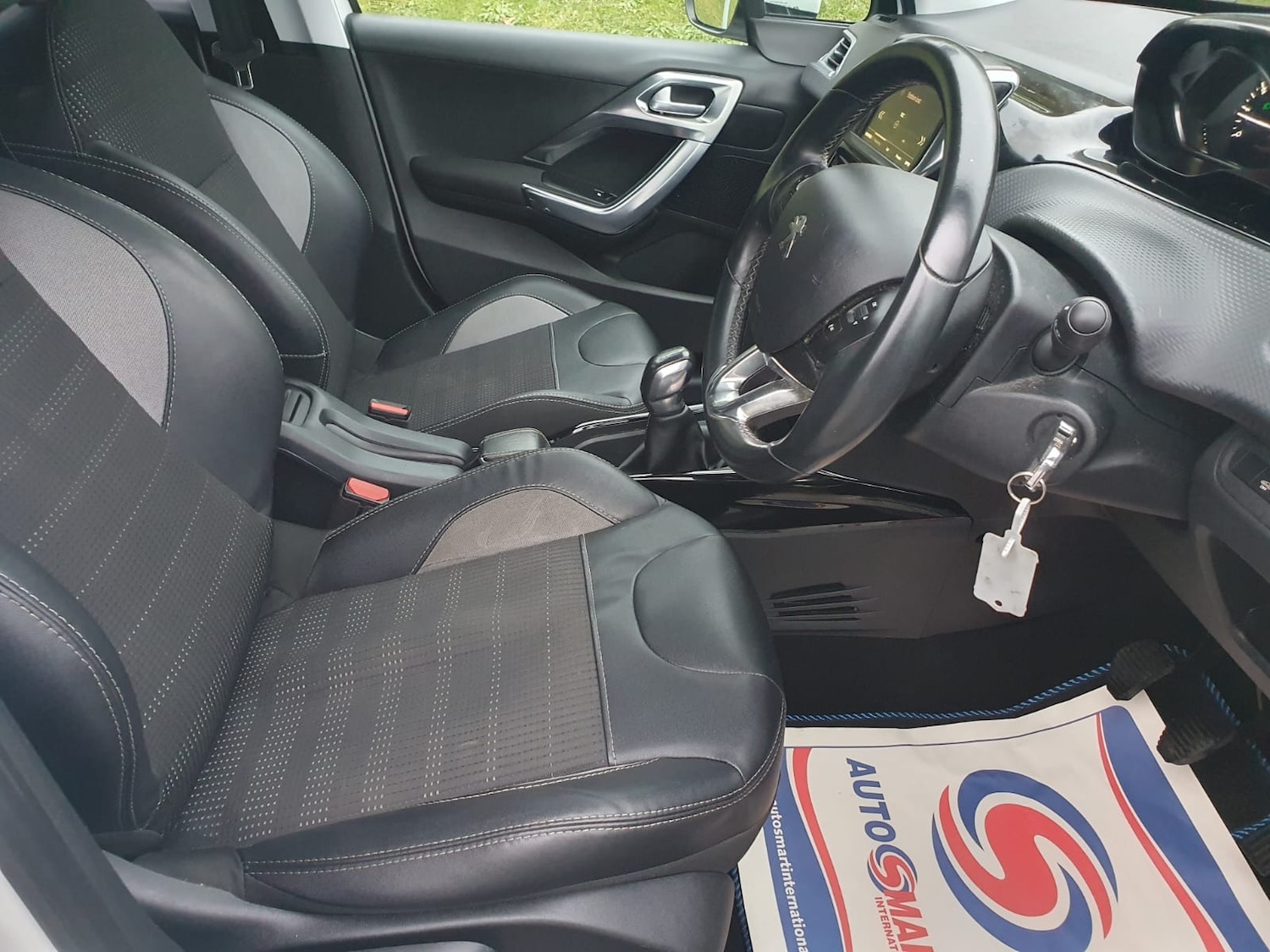 Used Peugeot 2008 2017 for sale - 77567297: Photo 16