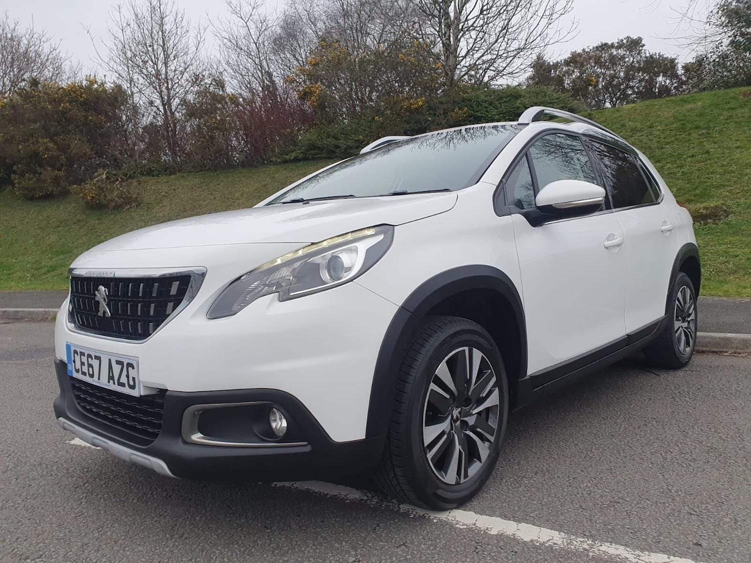 Used Peugeot 2008 2017 for sale - 77567297: Photo 2
