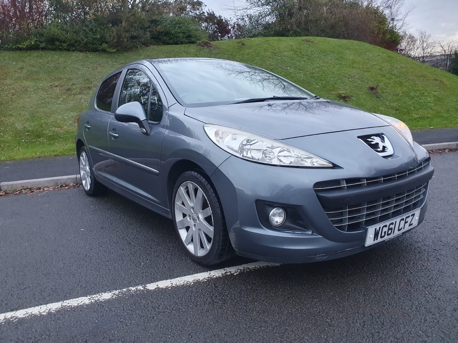 Used Peugeot 207 2011 for sale - 76752009: Photo 3