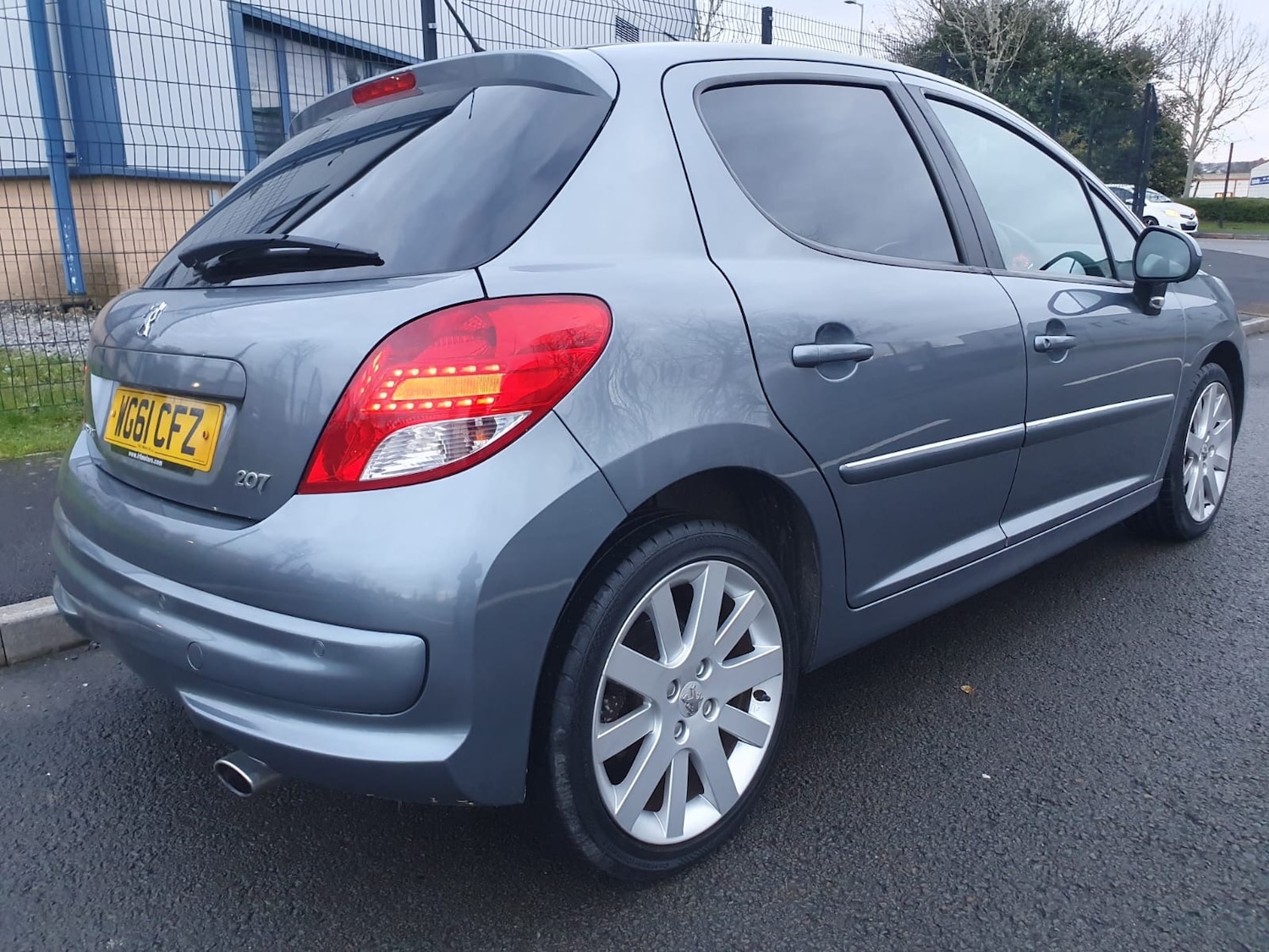Used Peugeot 207 2011 for sale - 76752009: Photo 5