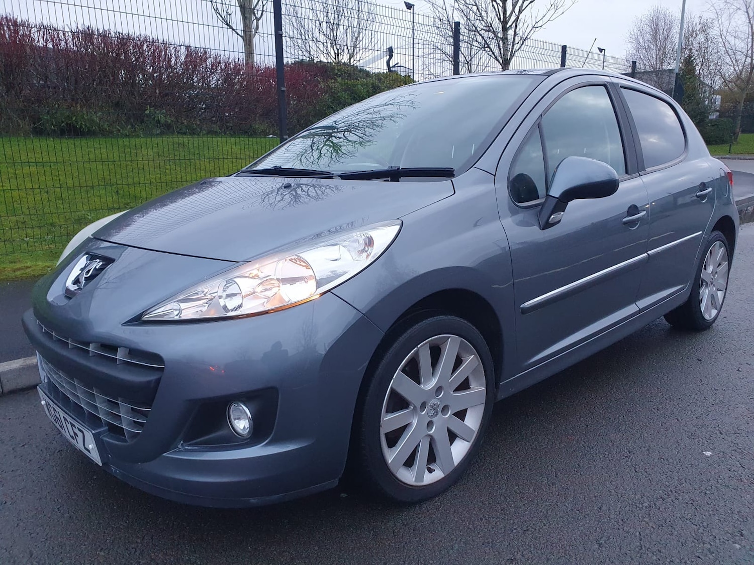 Used Peugeot 207 2011 for sale - 76752009: Photo 6