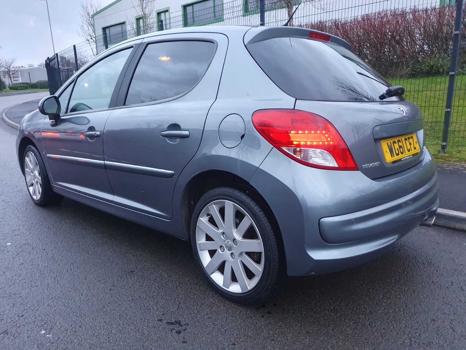 Used Peugeot 207 2011 for sale - 76752009: Photo 7