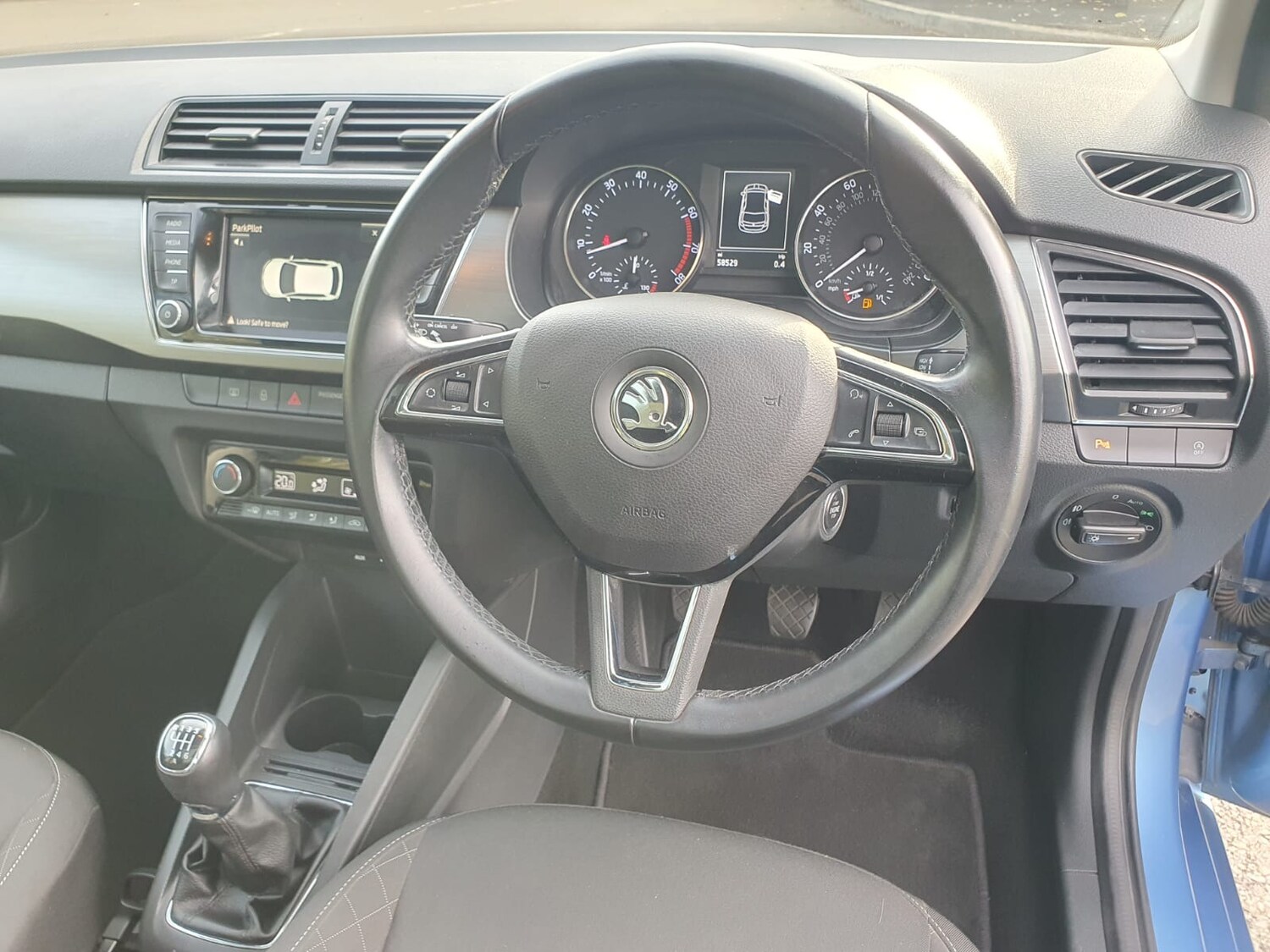 Used Skoda Fabia 2015 for sale - 76177109: Photo 15