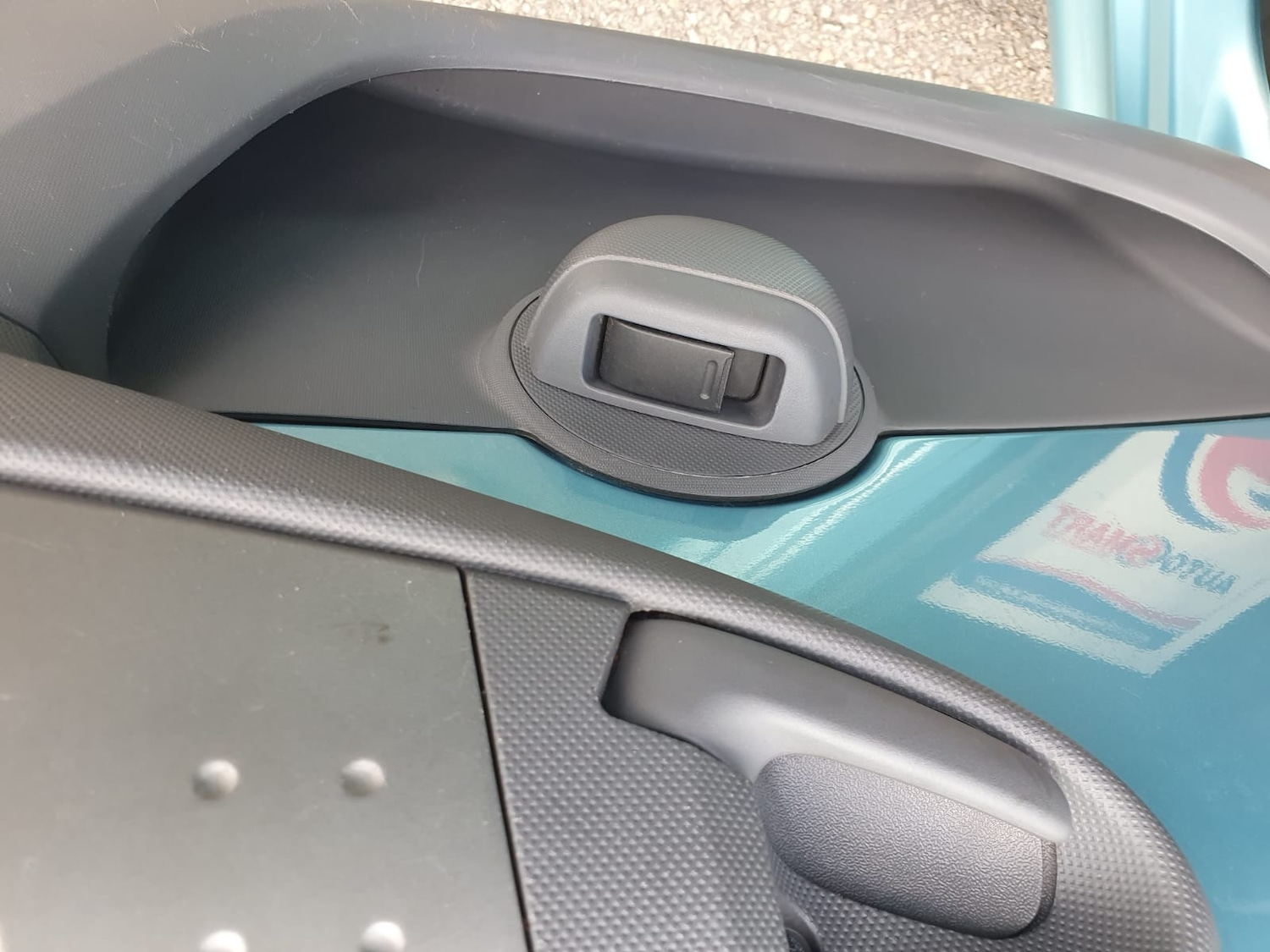 Used Peugeot 107 2012 for sale - 78062260: Photo 13