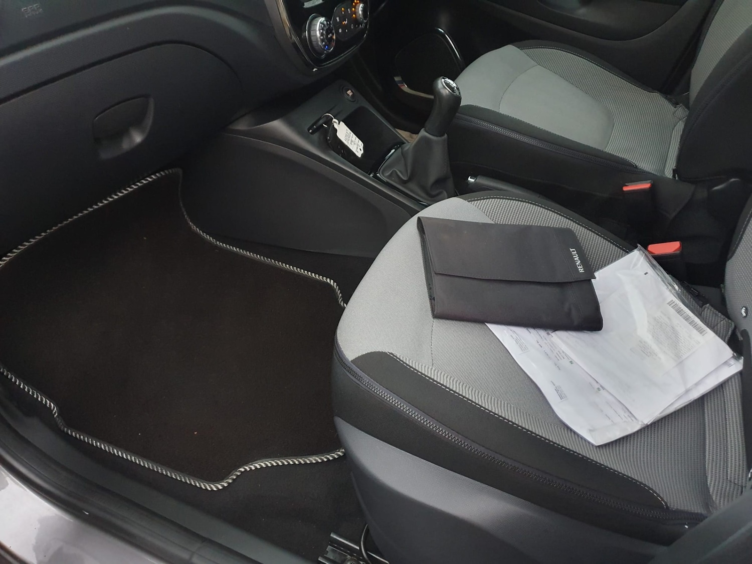 Used Renault Captur 2014 for sale - 76905124: Photo 13