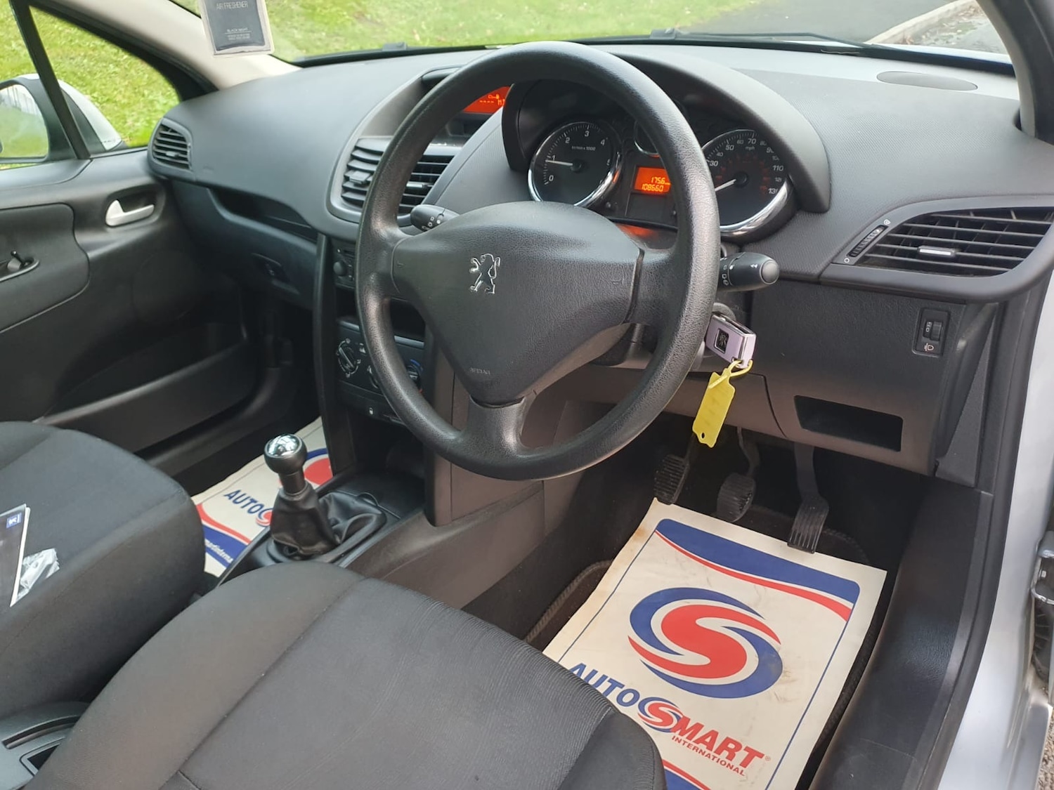 Used Peugeot 207 2007 for sale - 76389925: Photo 16