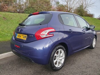 Used Peugeot 208 2015 for sale - 77020653: Photo