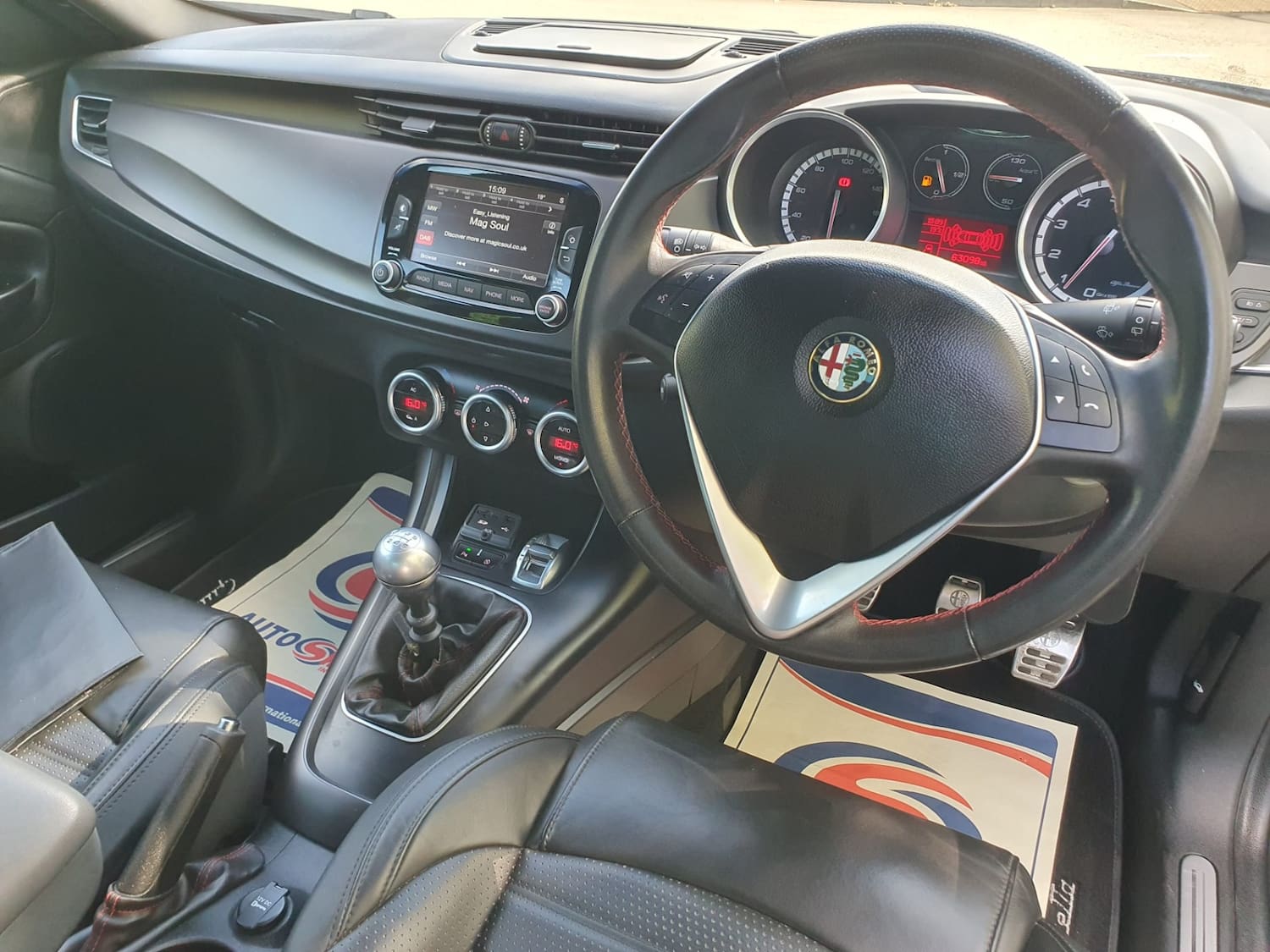 2015 64 ALFA ROMEO GIULIETTA