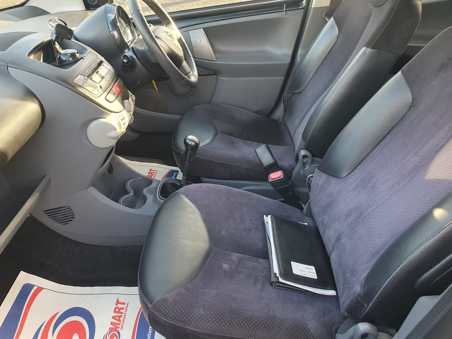 Used Toyota AYGO 2011 for sale - 78027238: Photo 12