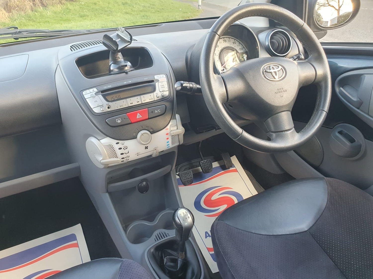 Used Toyota AYGO 2011 for sale - 78027238: Photo 14